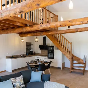 https://loft-tout-equipe-au-coeur-dun-domaine-viticole.midi-pyreneeshotels.com