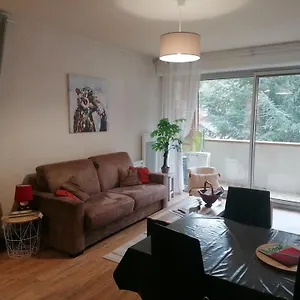 https://studio-4-personnes-saint-lary-soulan.midi-pyreneeshotels.com